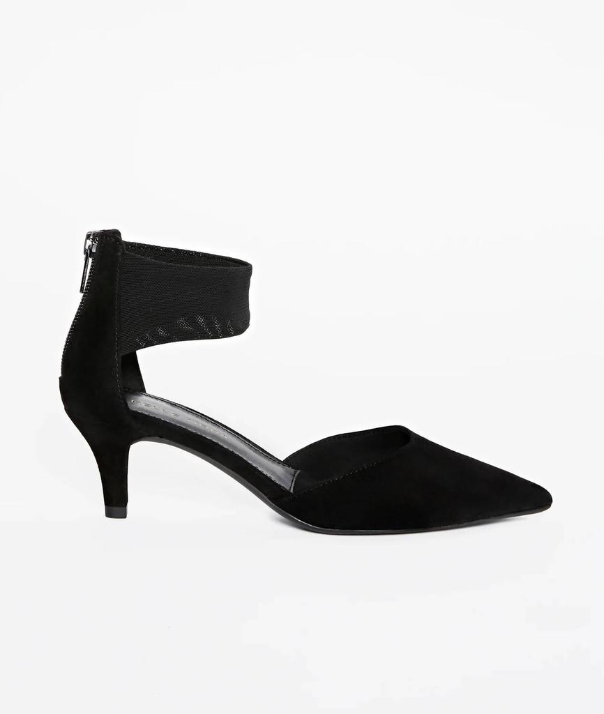 Pelle Moda Women's Cam Suede Low Heels In Black