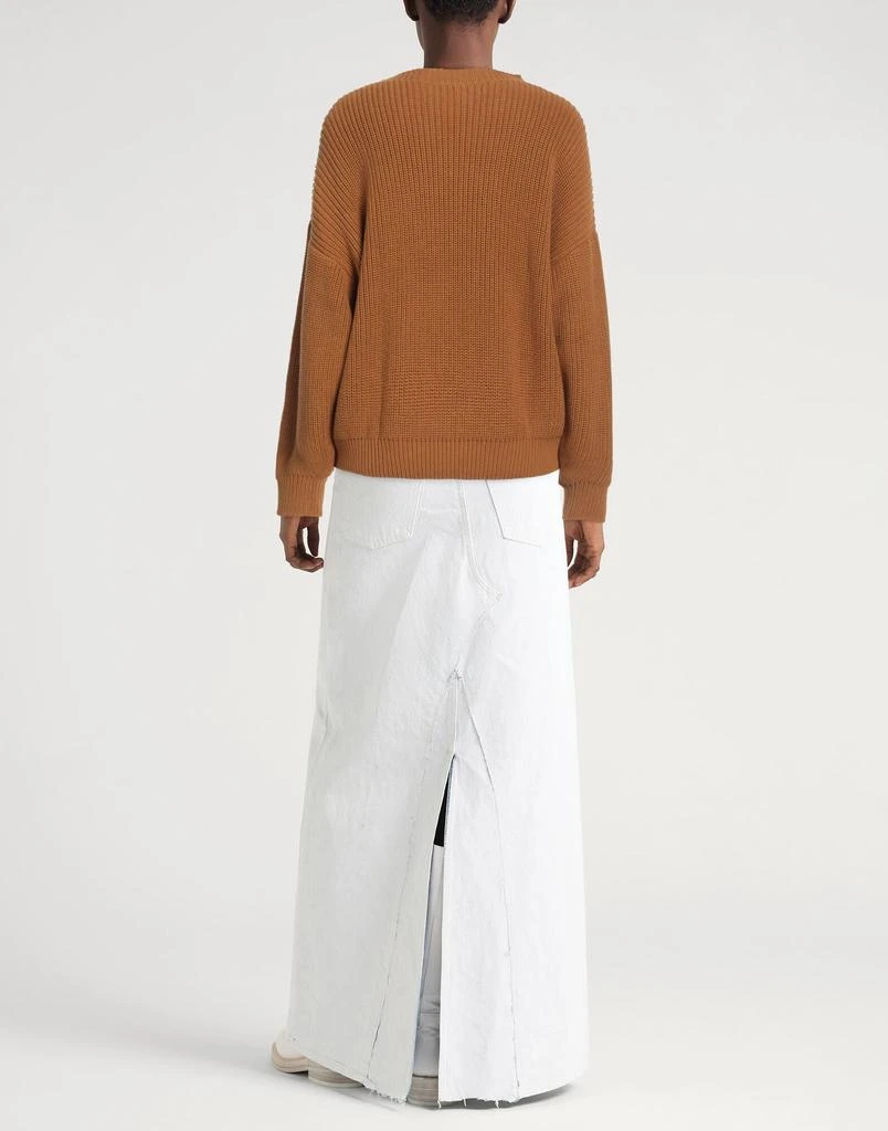 Baserange Sweater 3