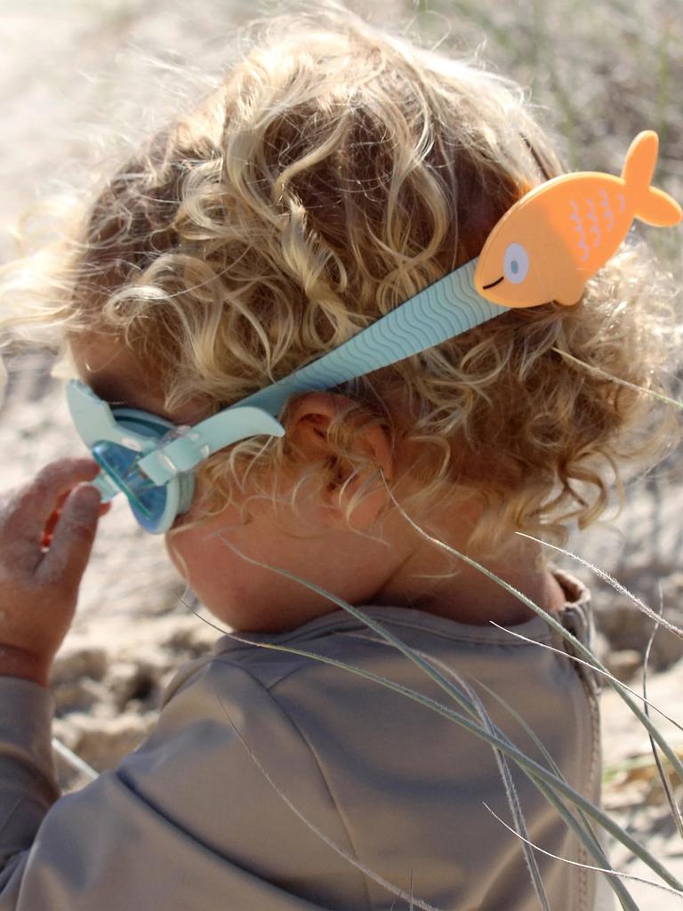 Sunnylife Kids Swim Goggles Finn the Fish in Blue (16cm)