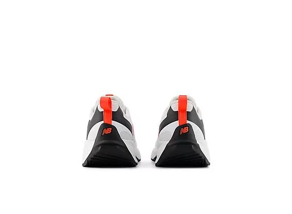 New Balance FUELCELL PLAY 5
