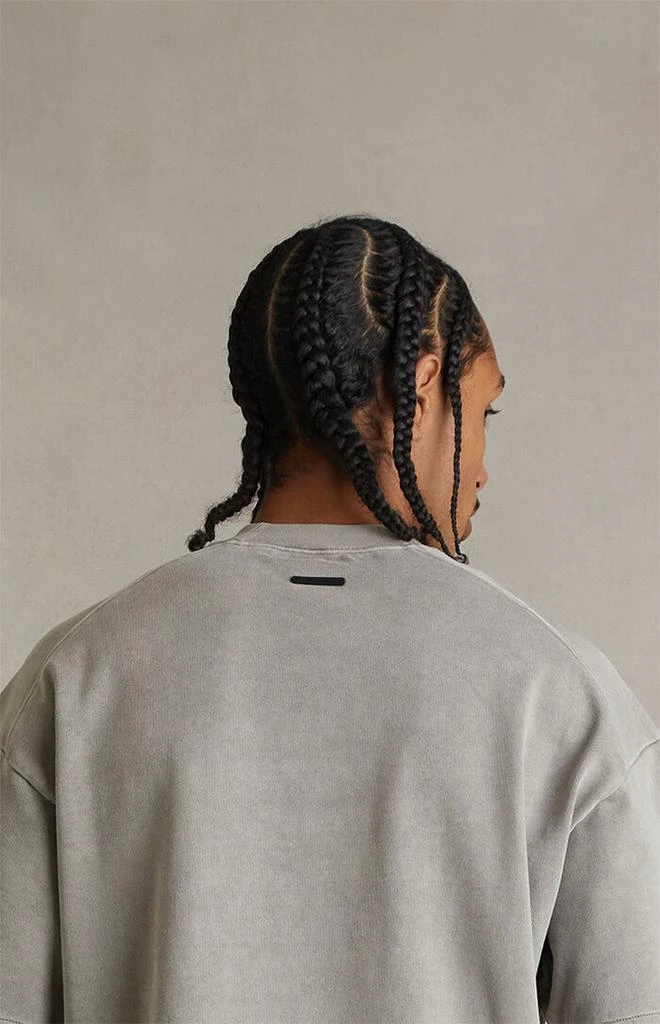 Essentials Concrete Heather Signature 
90s Short Sleeve T-Shirt 5