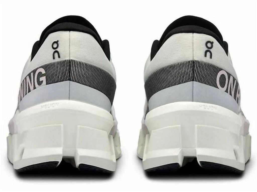 ON RUNNING On Running - Women
s Cloudmonster 2 Sneaker 4