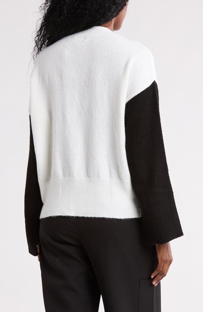 Sanctuary Throw Me On Colorblock Sweater