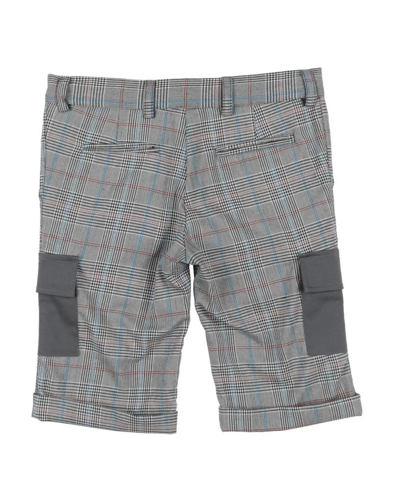 MOOD_ONE Shorts
Bermuda 2