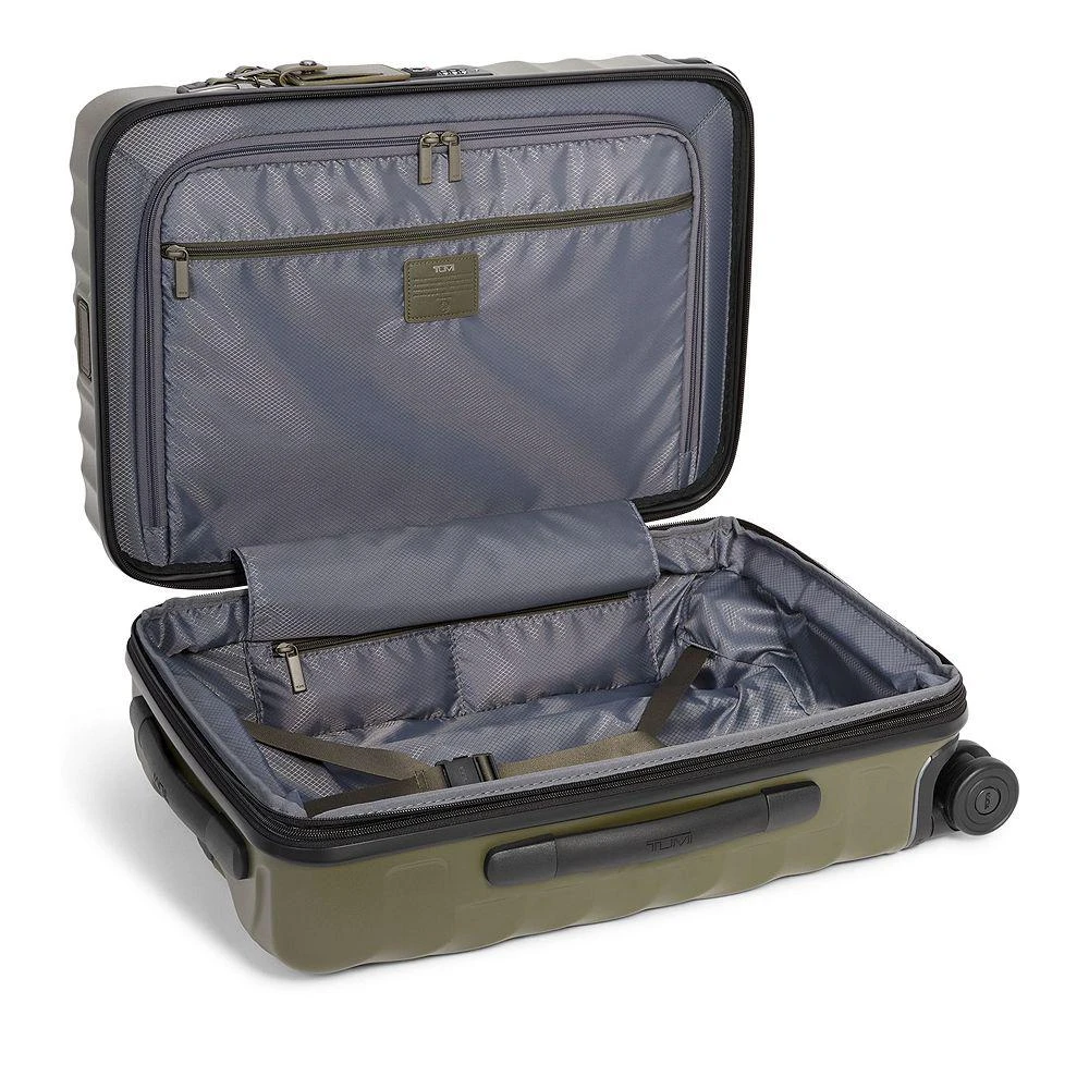 Tumi 19 Degree International Expandable 4-Wheel Carry-On 2
