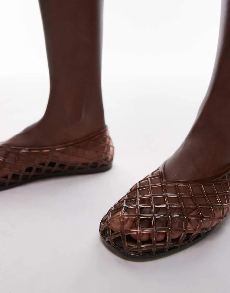 Topshop Topshop Halo caged jelly shoe in chocolate 3