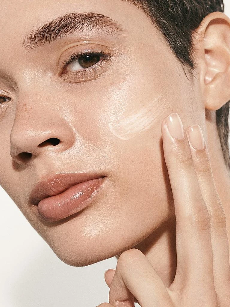 La Mer The Regenerating Serum 2