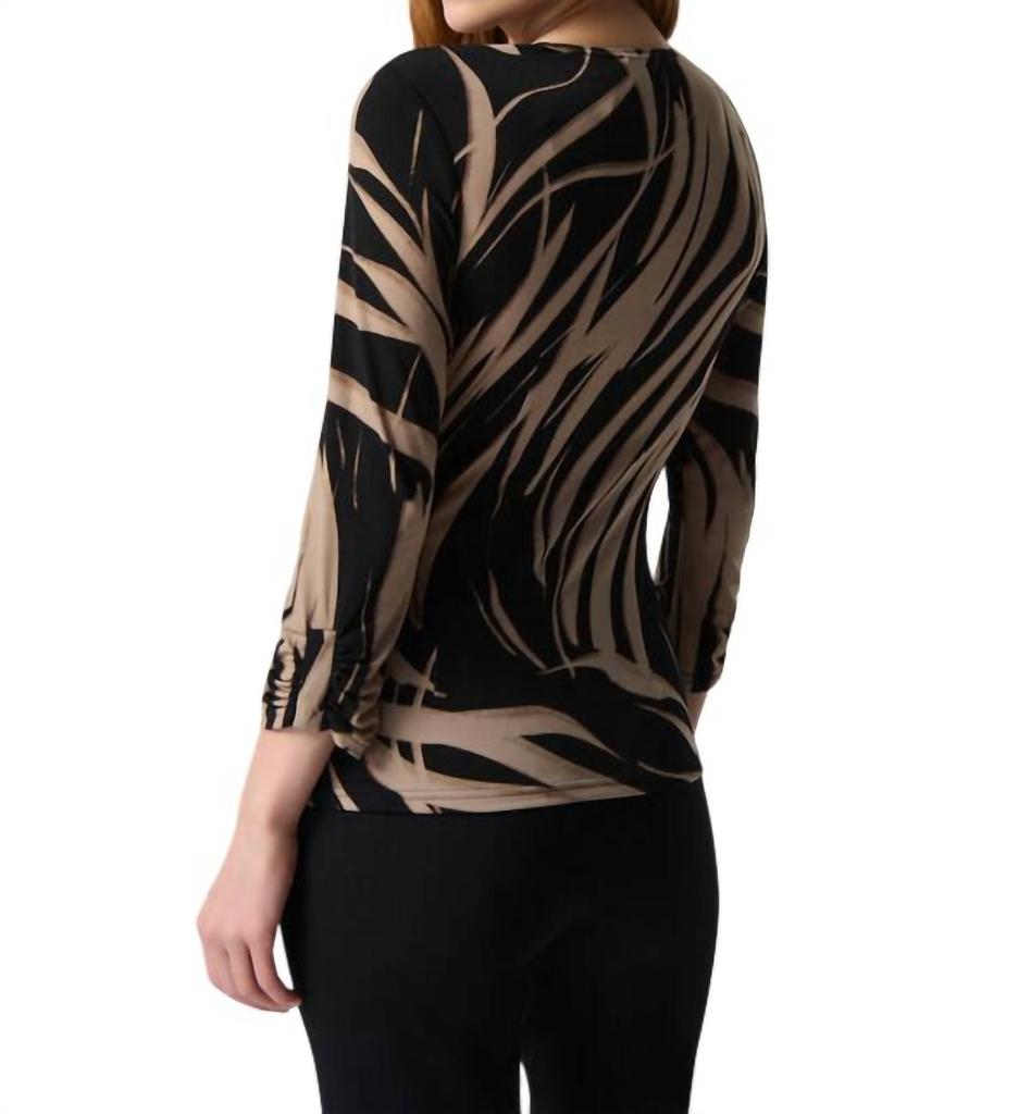 JOSEPH RIBKOFF V-Neck Abstract Blouse In Multi