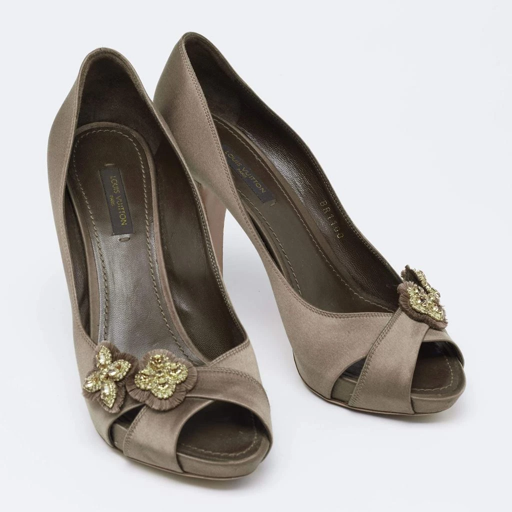 Louis Vuitton Louis Vuitton Dark Olive Green Satin Athen Open-Toe Pumps Size 38 4