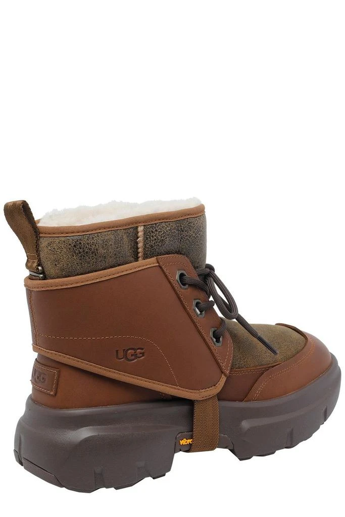 UGG UGG JLD Round Toe Ankle Boots 2