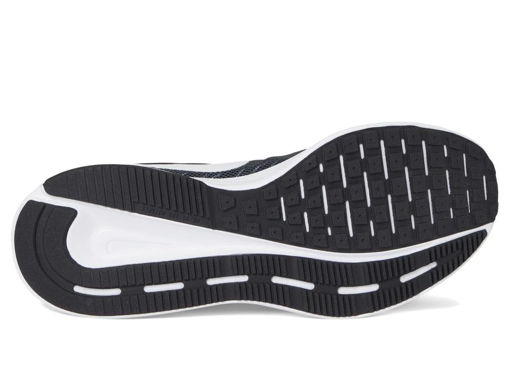 NIKE Run Swift 3 3