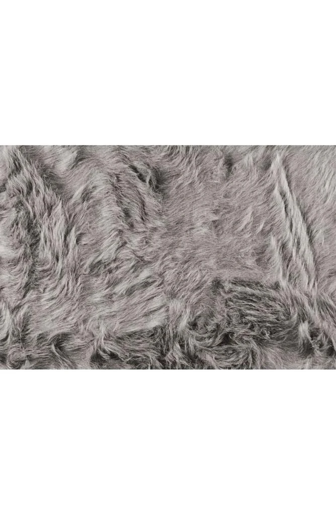 LUXE Gordon Faux Fur Throw - 2ft x 3ft - Grey 3