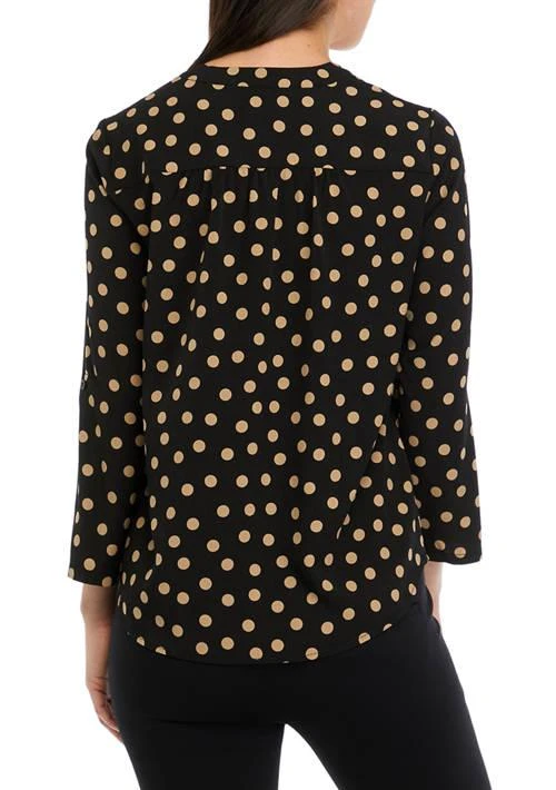 AK Anne Klein Anne Klein Petite 3 4 Sleeve V Neck Pleat Front Tunic Top 2