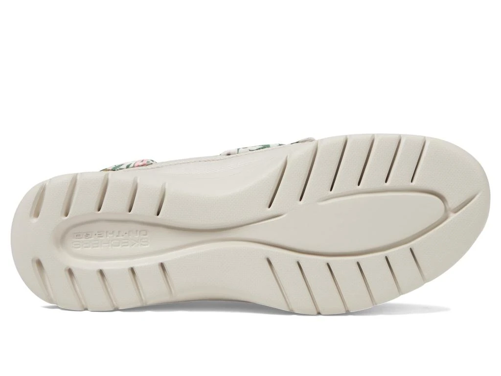 SKECHERS Performance On-The-Go Flex-Seaside Daisy 3