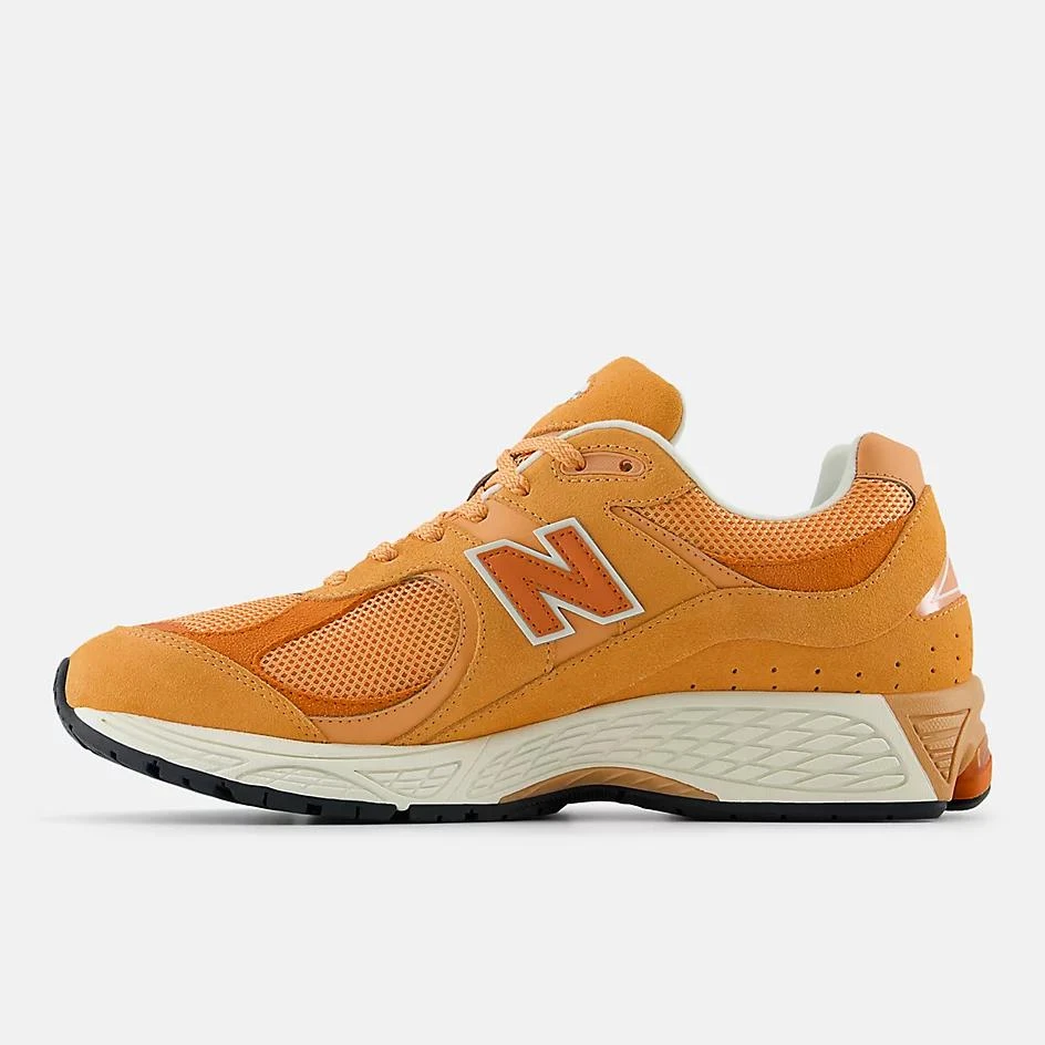 New Balance 2002R 3