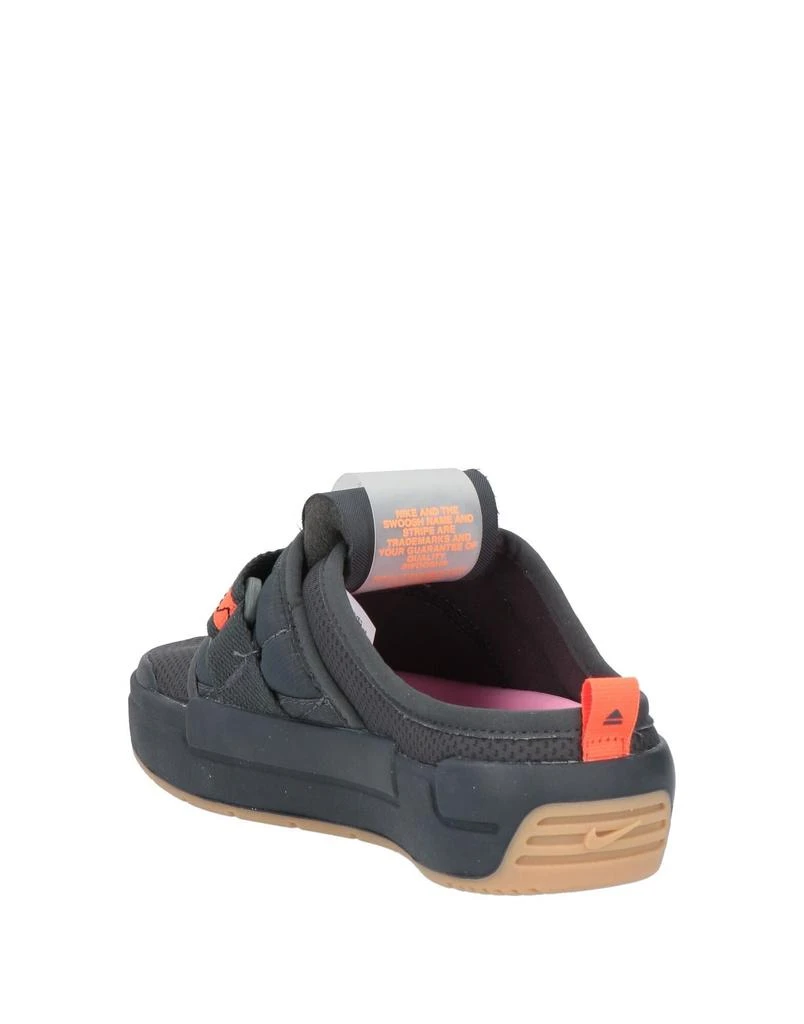 NIKE Sneakers 3