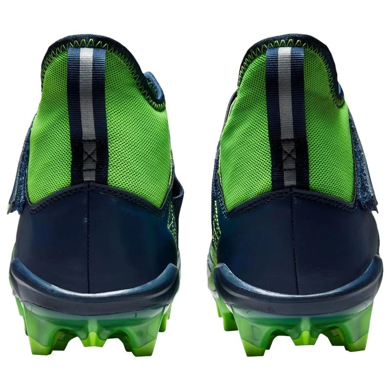 NIKE Nike Alpha Menace Pro 2 MID Football Cleat - Men's 3
