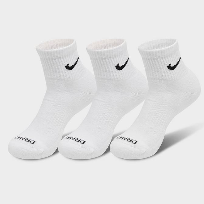 NIKE Nike Everyday Plus Cushioned Training Ankle Socks (3-Pack)