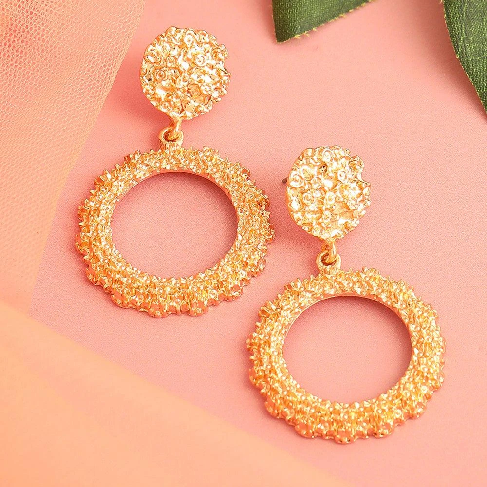 SOHI Women Golden Drop Earrings 2