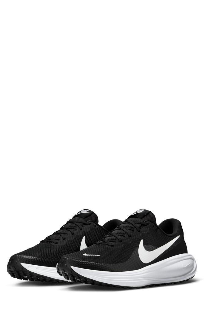 NIKE Revolution 8 Running Shoe
