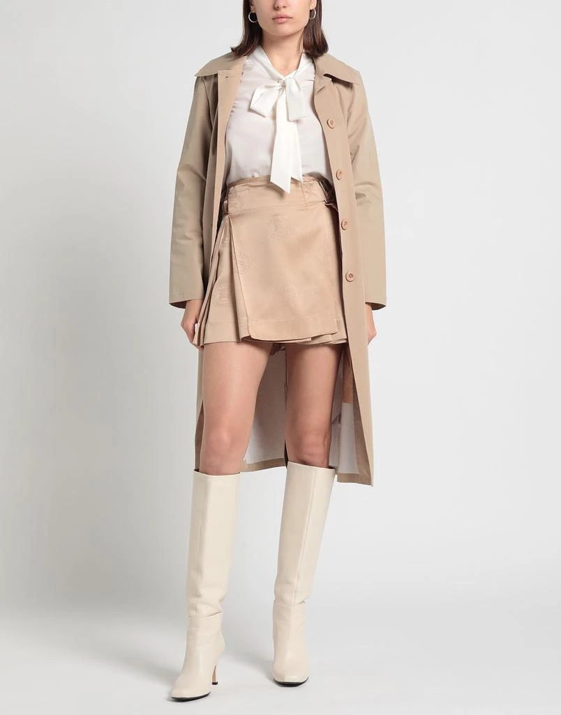 Burberry Mini skirt 3