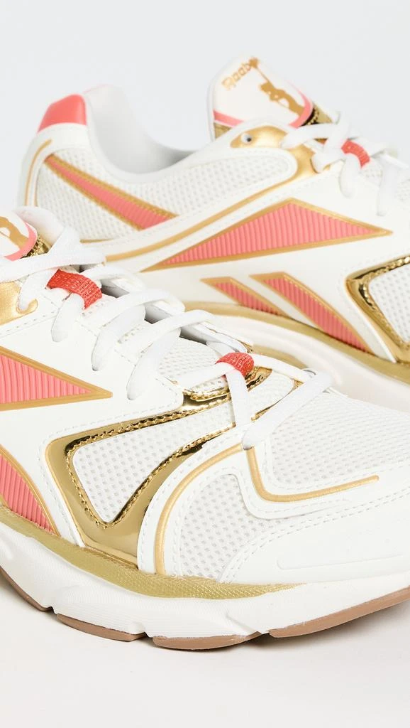 Reebok Reebok x Angel Reese Unisex Premier Road Plus 5
