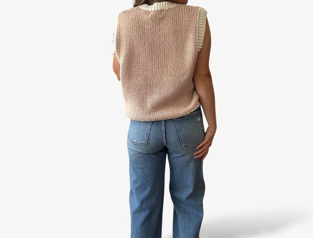 Urban Daizy Urban Daizy - Horseshoe Sweater Vest 2