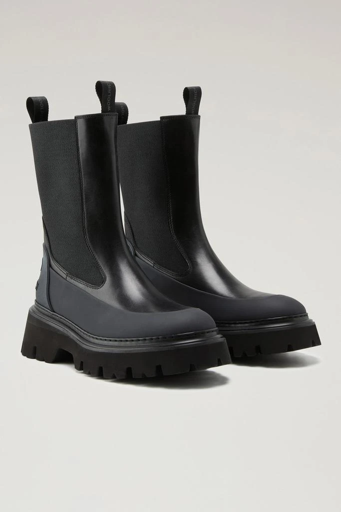 WOOLRICH Chelsea Boots with Lugged Sole - Women - Black 2