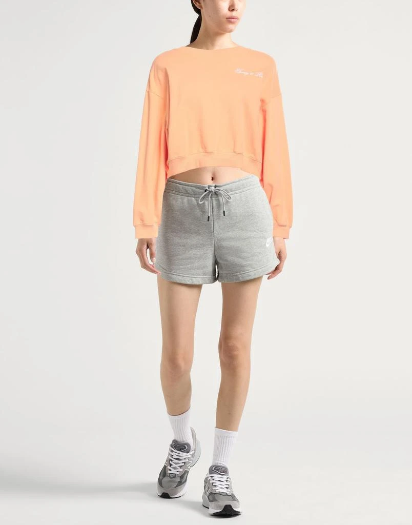 Sporty & Rich Sweatshirt 2