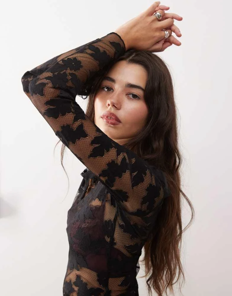 Motel Motel sevila mini lace dress in black 4