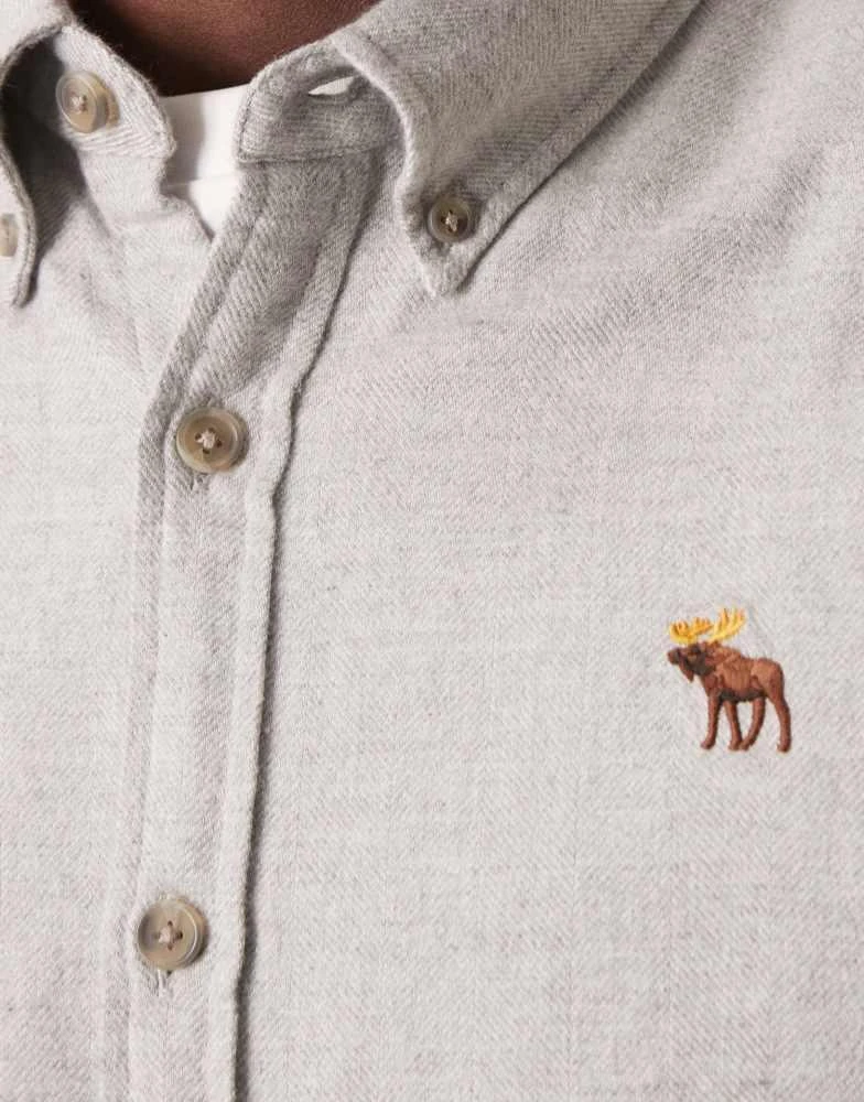 Abercrombie & Fitch Abercrombie & Fitch herringbone shirt with icon logo in grey 3