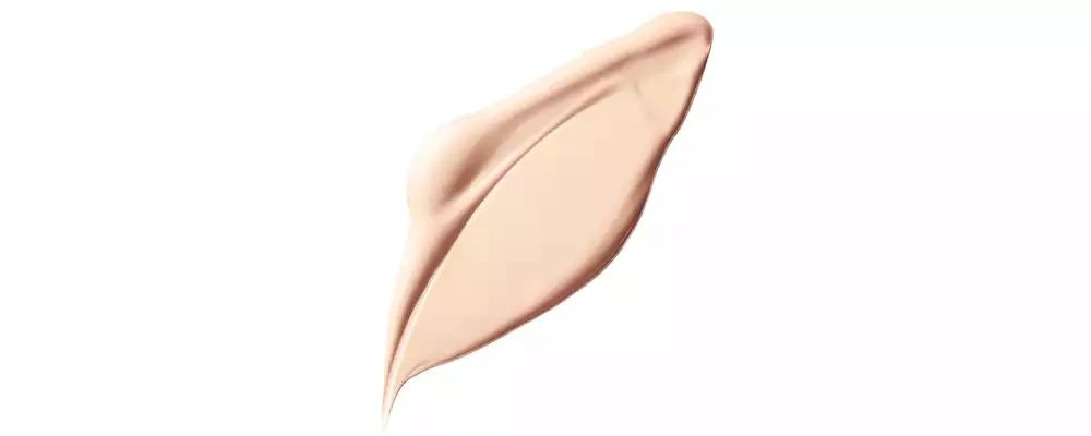 Cle de Peau Radiant Fluid Foundation Matte Broad Spectrum SPF 20 Sunscreen 2