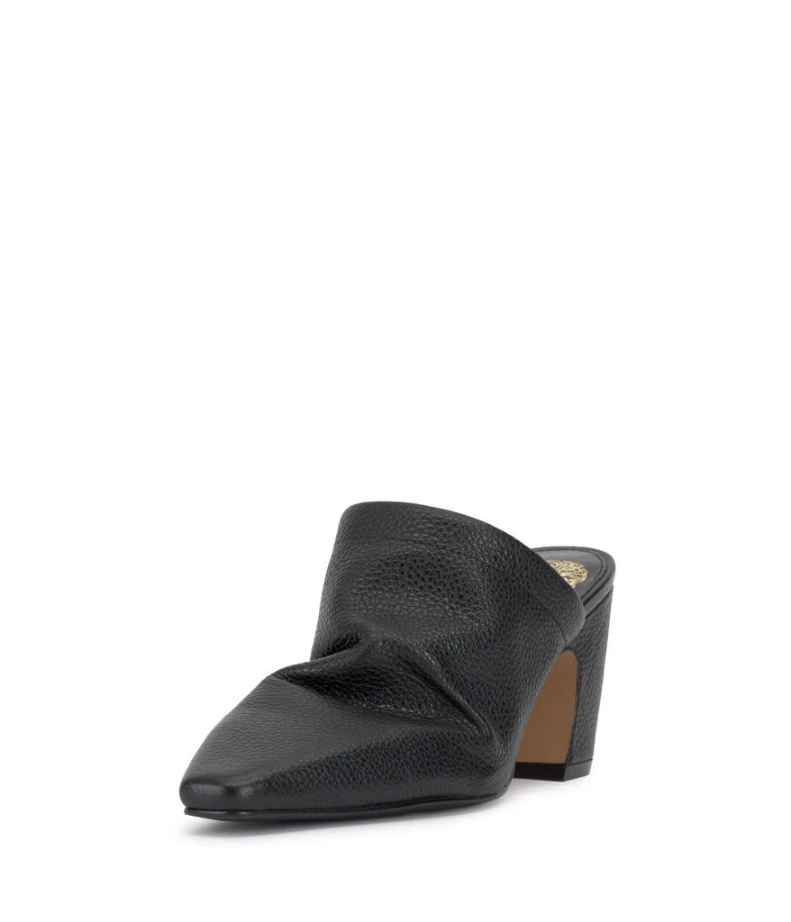 Vince Camuto Carlie 6