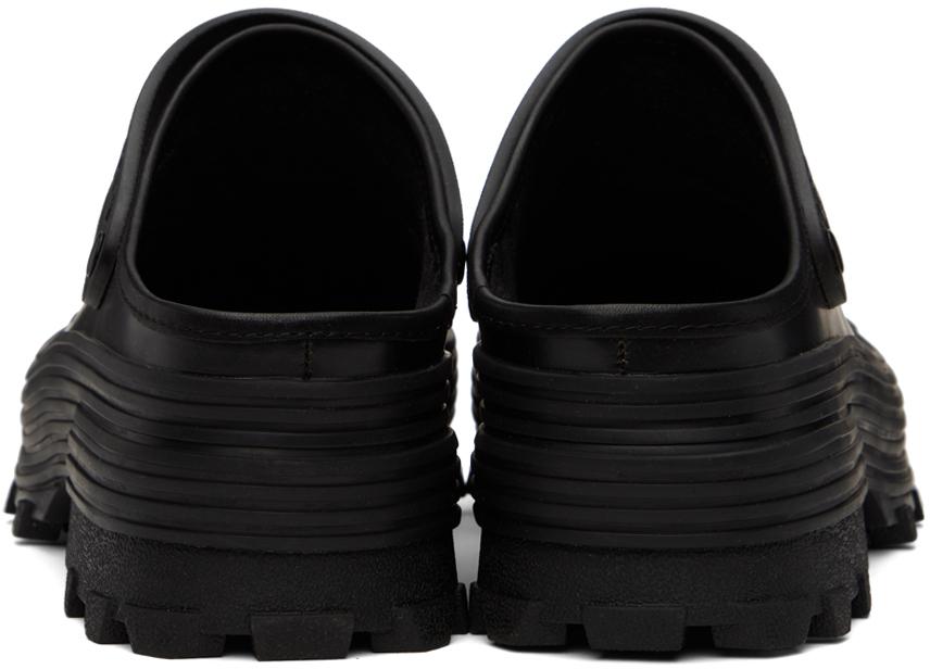 CAMPERLAB Black Traktori Clogs