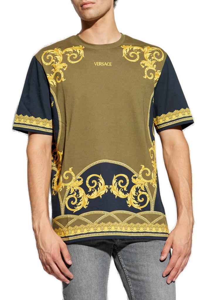 【送料&関税込】Versace Pattern-printed Crewneck T-shirt Versace Versace Pattern-Printed Crewneck T-Shirt - T-Shirts