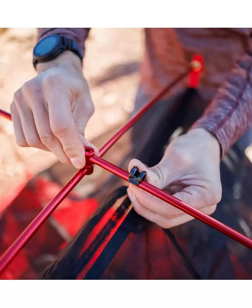 Near Zero 2-Person DynaLite Tent 9