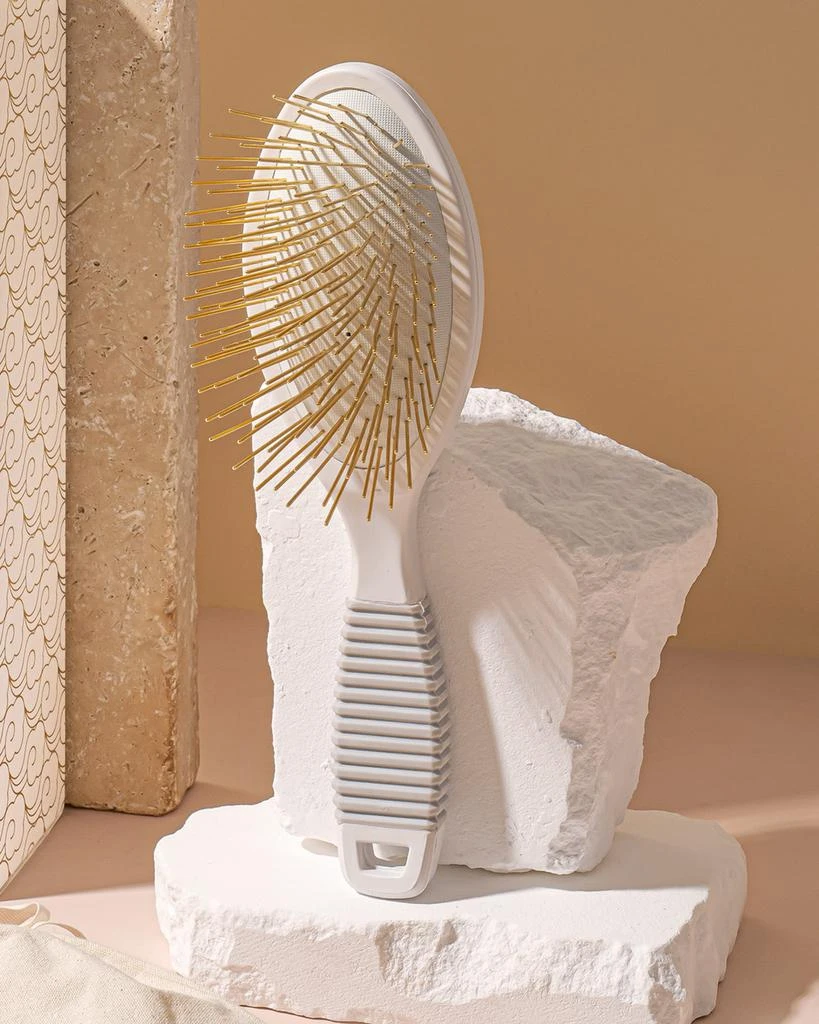 SNOW FOX Gua Sha Hair and Scalp Brush 6