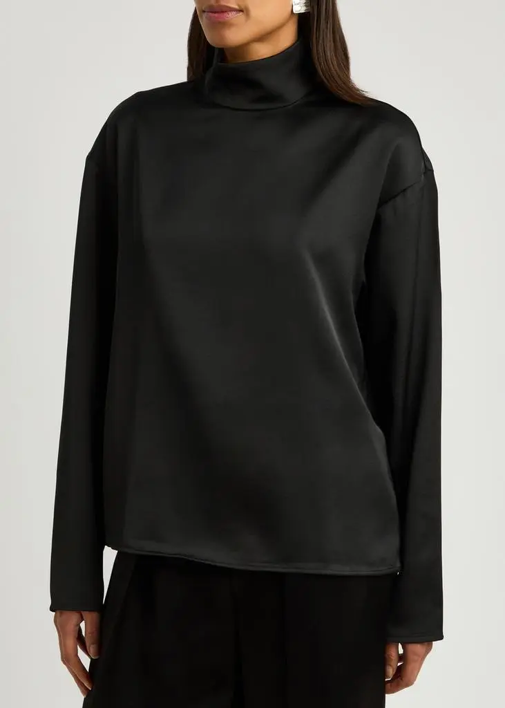 16 ARLINGTON Olall satin top 2