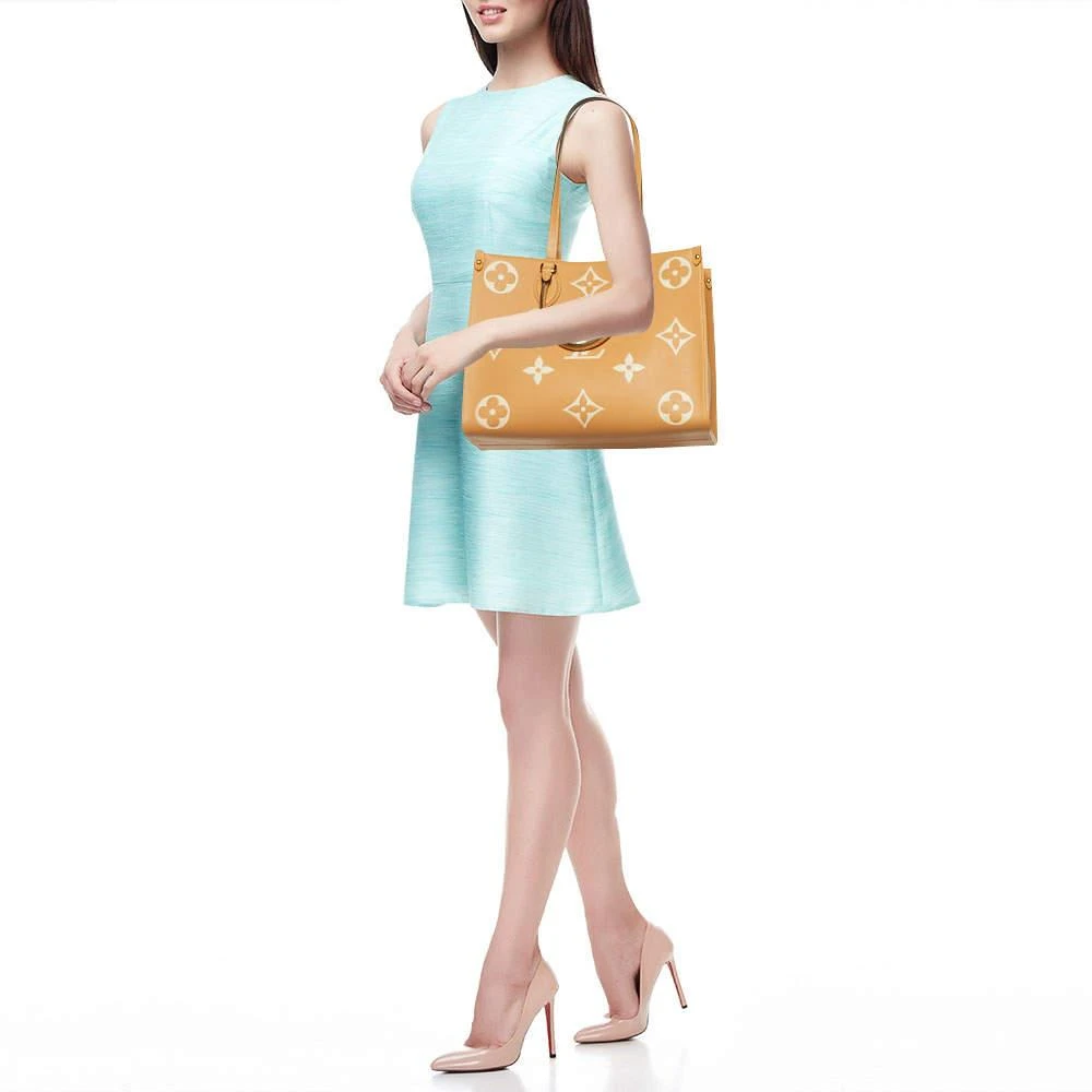 Louis Vuitton Louis Vuitton Beige/Ivory Monogram Empreinte Leather Onthego MM Tote Bag 2