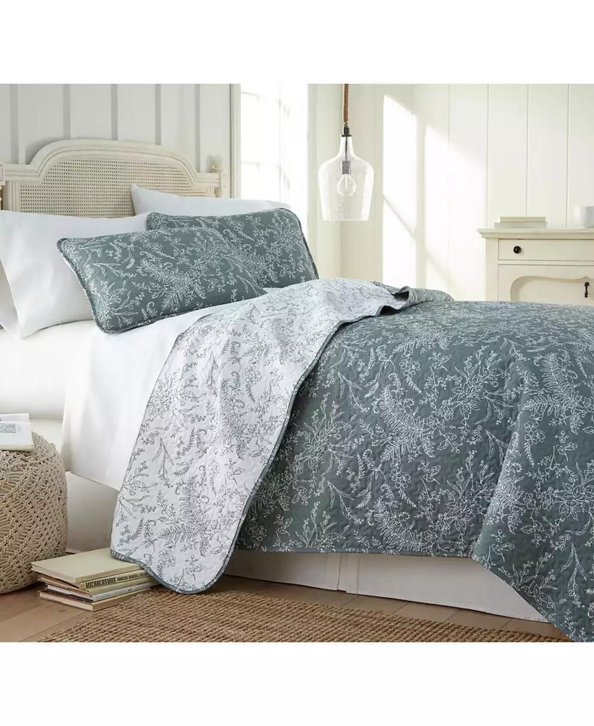 SOUTHSHORE FINE LINENS Winter Brush Lightweight Reversible Quilt Set