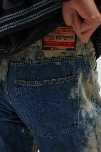 Diesel Diesel D-Mac-S4 Bleached Straight Leg Jean 4
