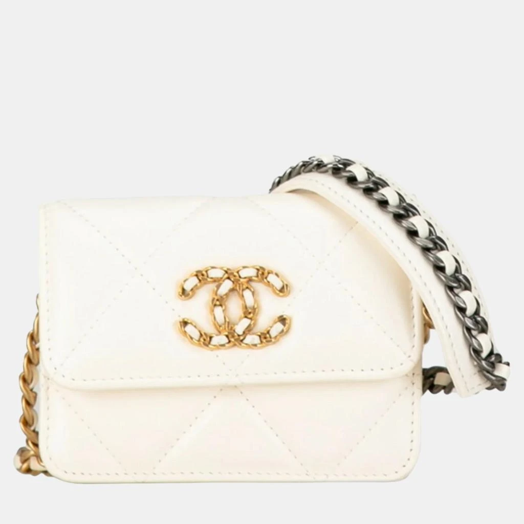 Chanel Chanel White Lambskin Leather 19 Wallet On Chain 1