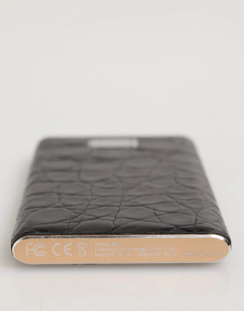 Dolce 
Gabbana Leather Exotic 3000mAh Power Bank Charger Men
s USB (Pre-Owned) 5