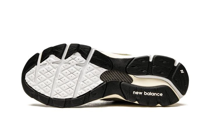 New Balance New Balance 990v3 6
