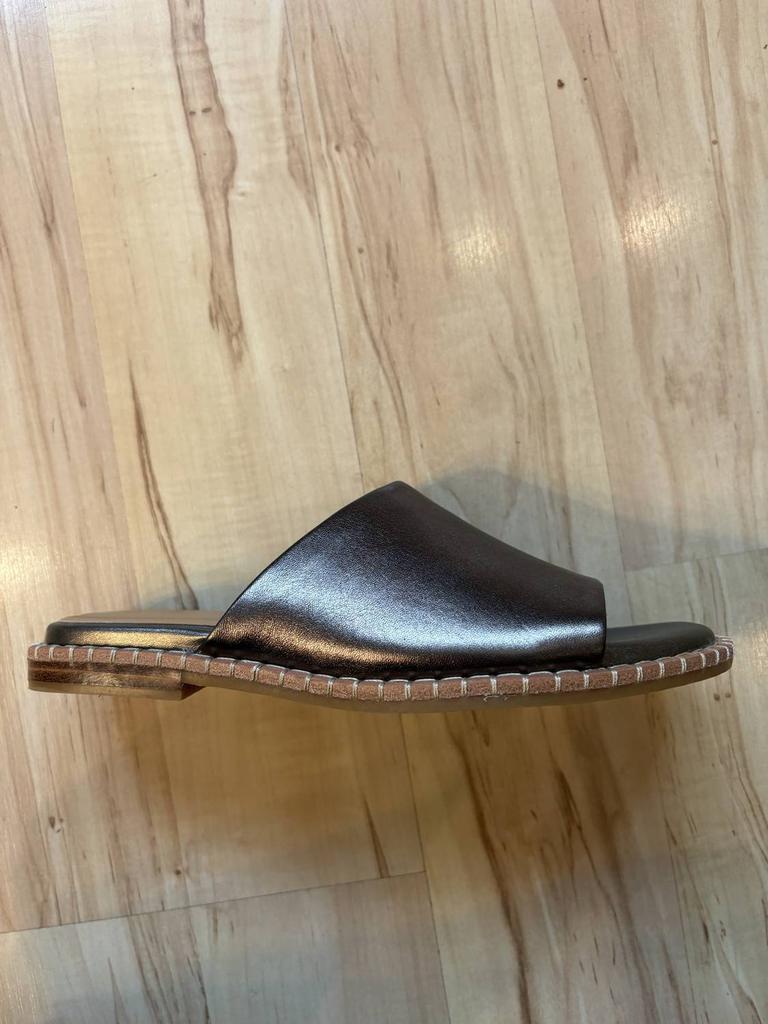 Söfft Sofft - Women's Noble Slide Sandals