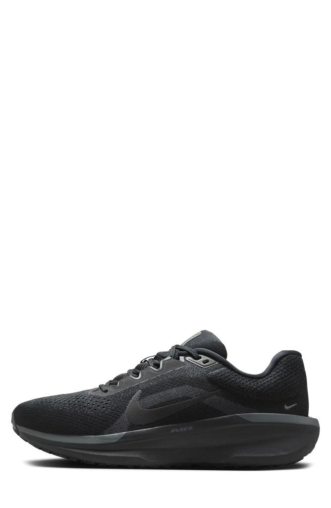 NIKE Air Winflo 11 Running Shoe 6