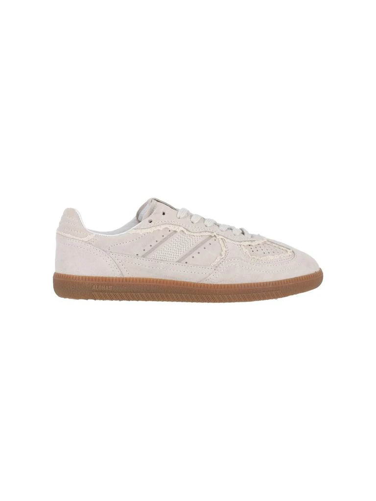 ALOHAS Minimalist Low-Top Sneakers With Textured Upper And Gum Sole