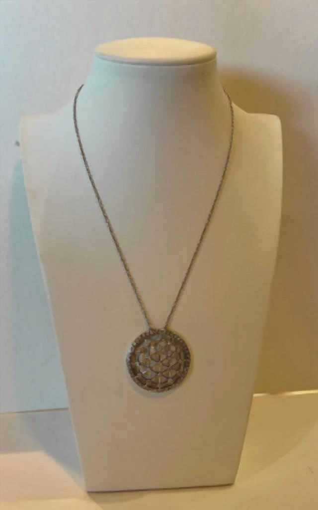 Sonya
s Sonya
S - Webbed Pendant Necklace