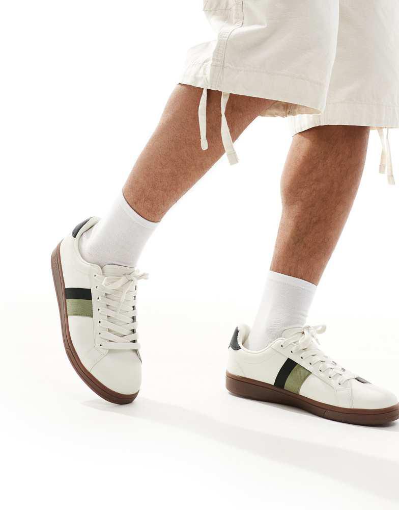 Fred Perry Fred Perry B721 leather tape detail trainer in white