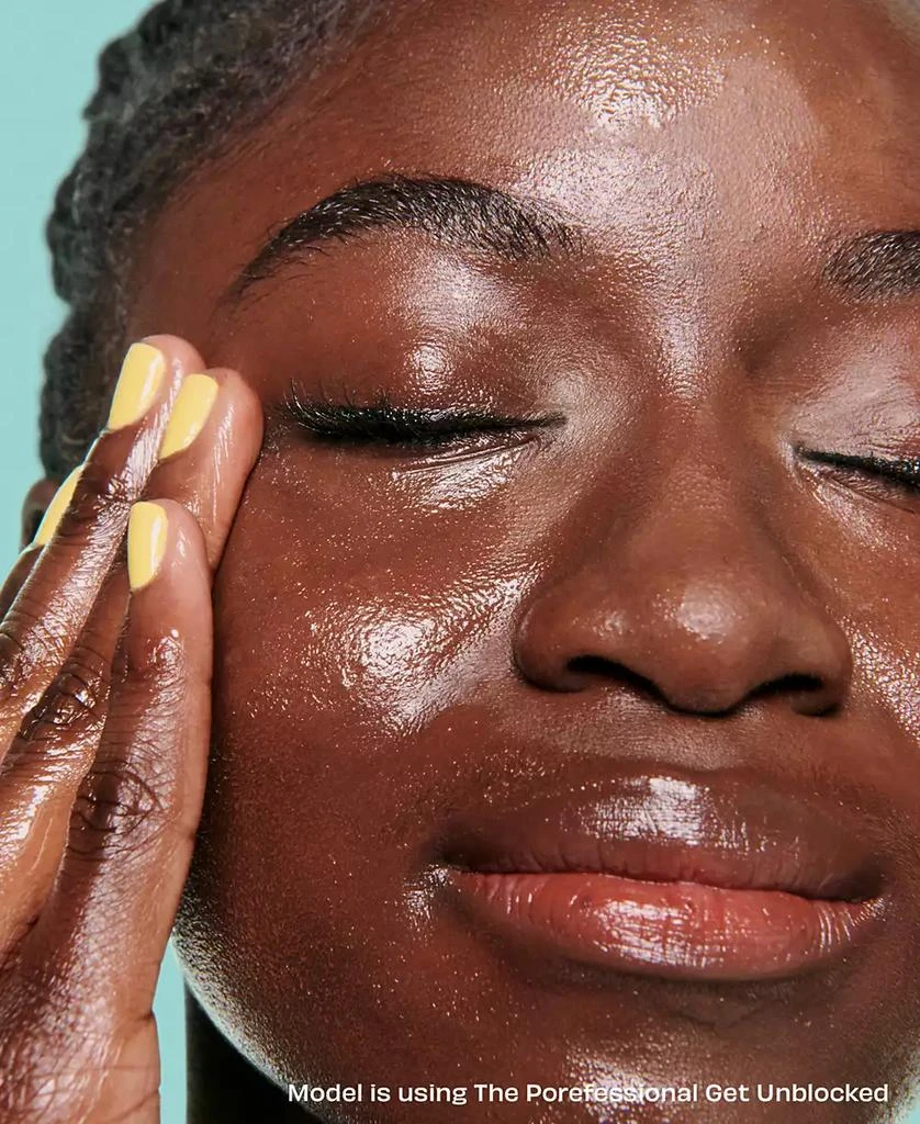 Benefit Cosmetics Pampered 
POREfessional Moisturizer and Cleansing Oil Duo 6